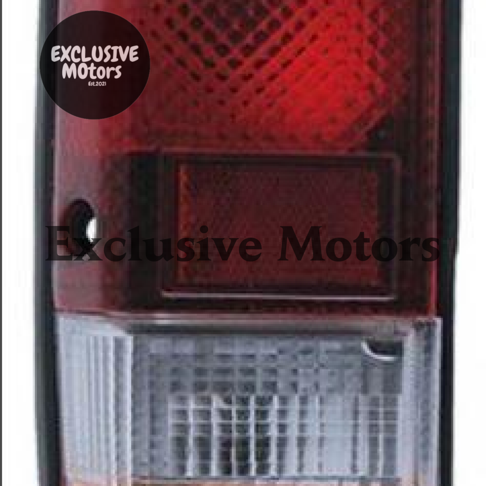 Left Hand Tail Light for Toyota Land Cruiser (1985-1990)