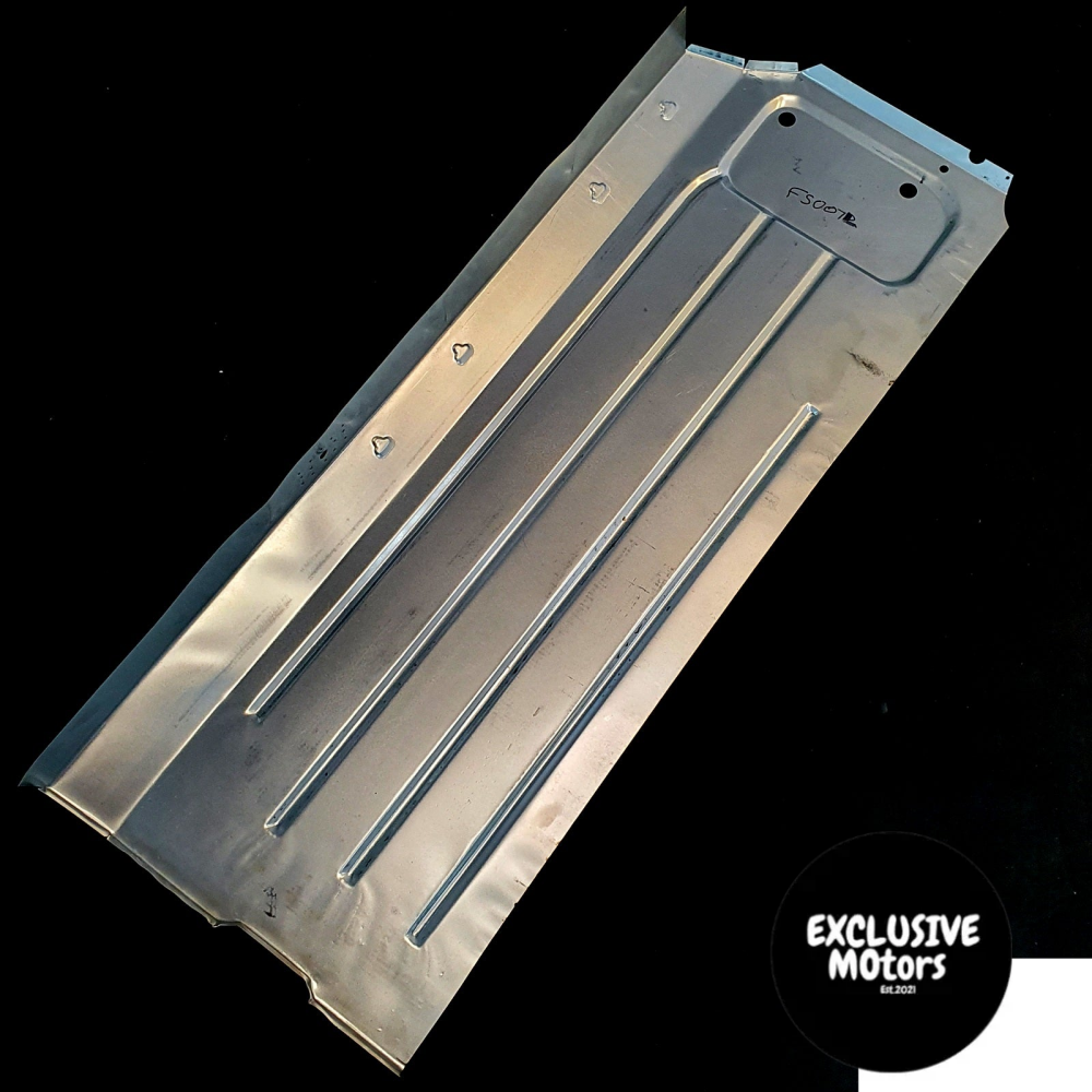 Horn Push Assembly with Morris Motif for Morris Mini (1959-2000)
