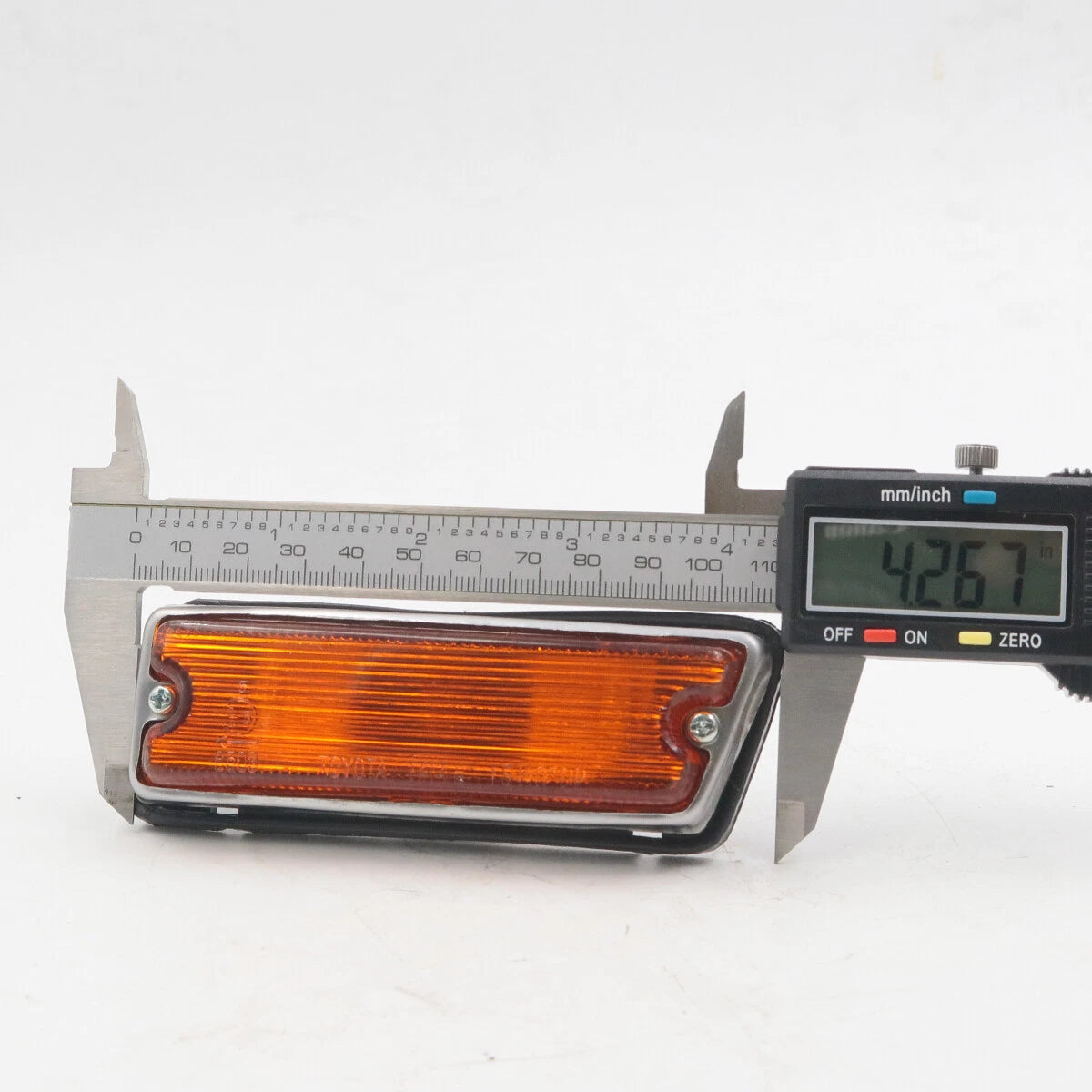 Amber Side Marker Light Bulb for Toyota Corolla E20 KE25 TE27 Wagon 1970-1974