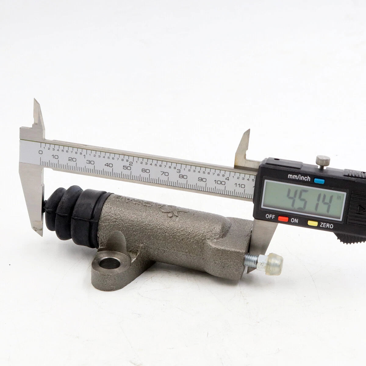 Clutch Slave Cylinder for Nissan Datsun Ute 620 720 521 1968-1982
