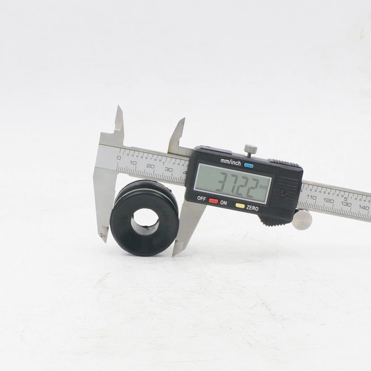 Front Tension Rod Bush for Datsun Nissan 620 1500 1600 1972-1979