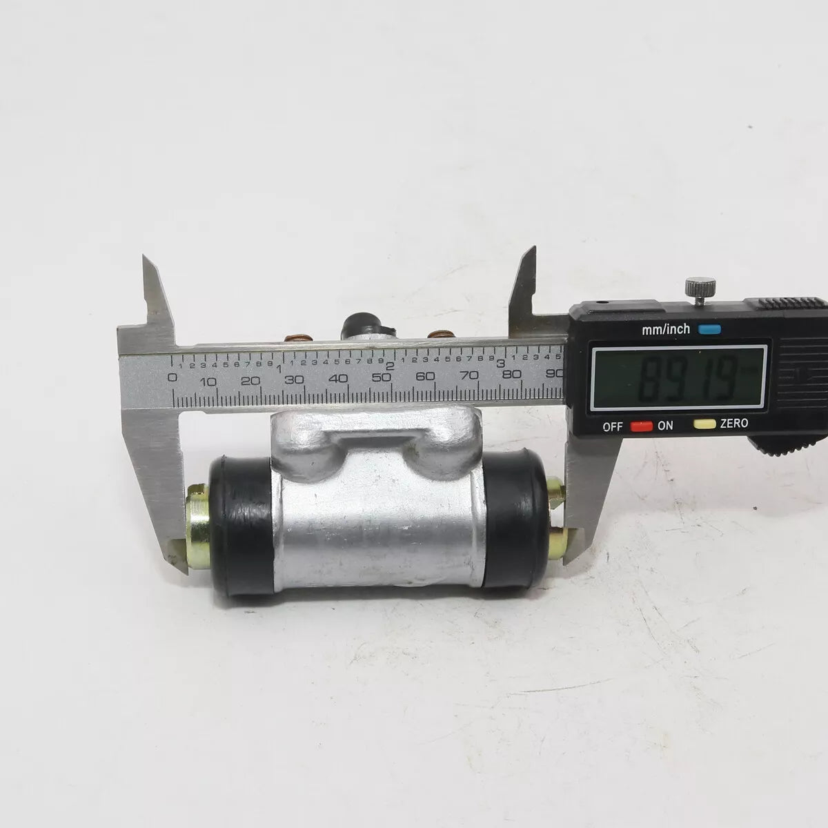 5/8" Rear Brake Cylinder for Datsun Nissan Pathfinder SD23 D23 720 1979-1986