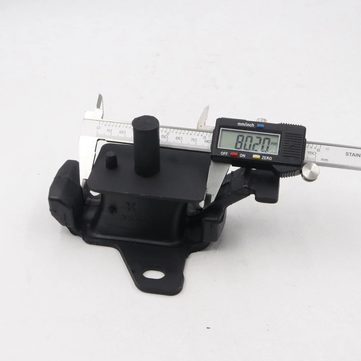 Engine Mounts for Toyota Hilux2012-2015