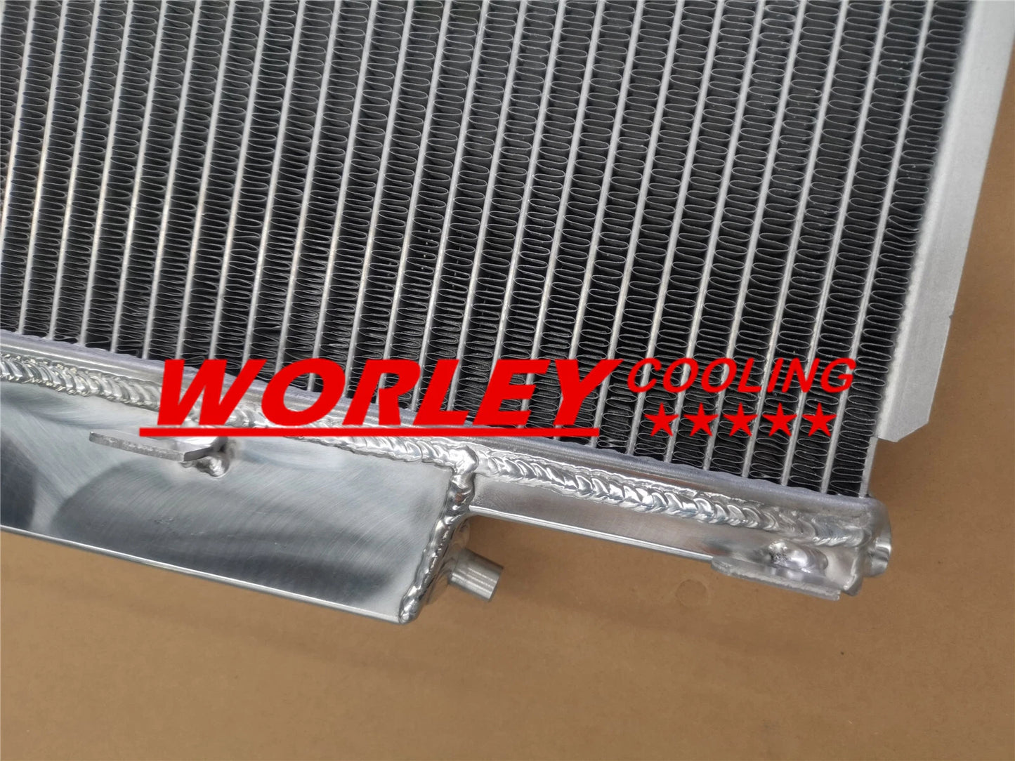 Aluminum Radiator + Black Hose for BMW E36 M3 Z3 325TD 320 323 325 328 (1992-1999)