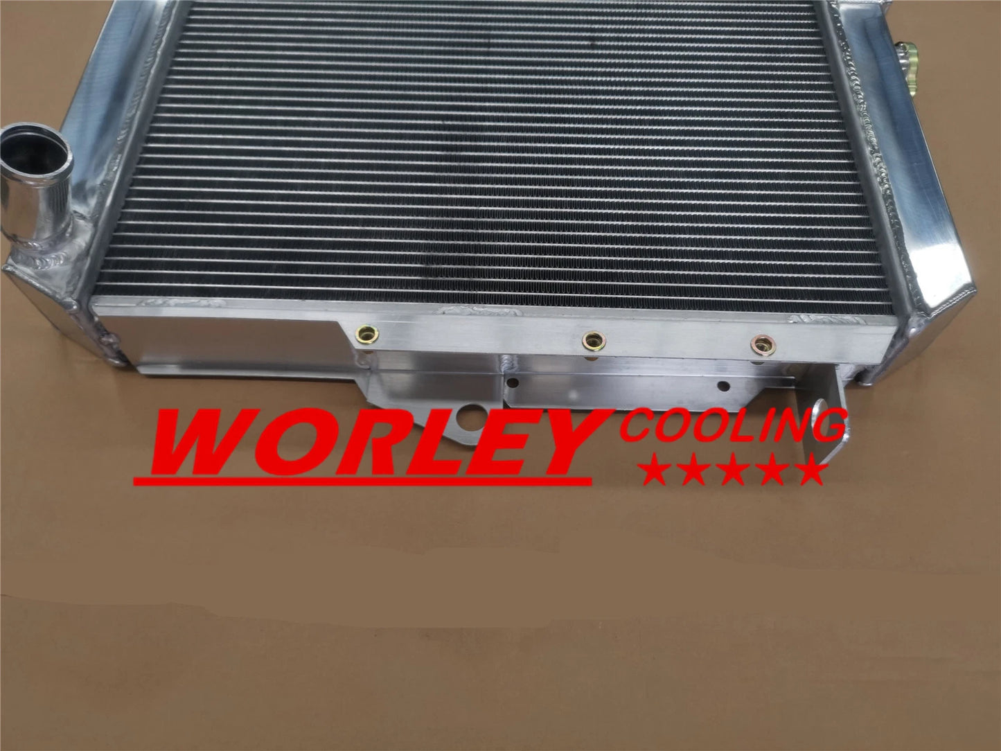 Aluminum Radiator + Fan for Land Cruiser 70 Series FJ73 FJ75 Petrol (1985-1993)