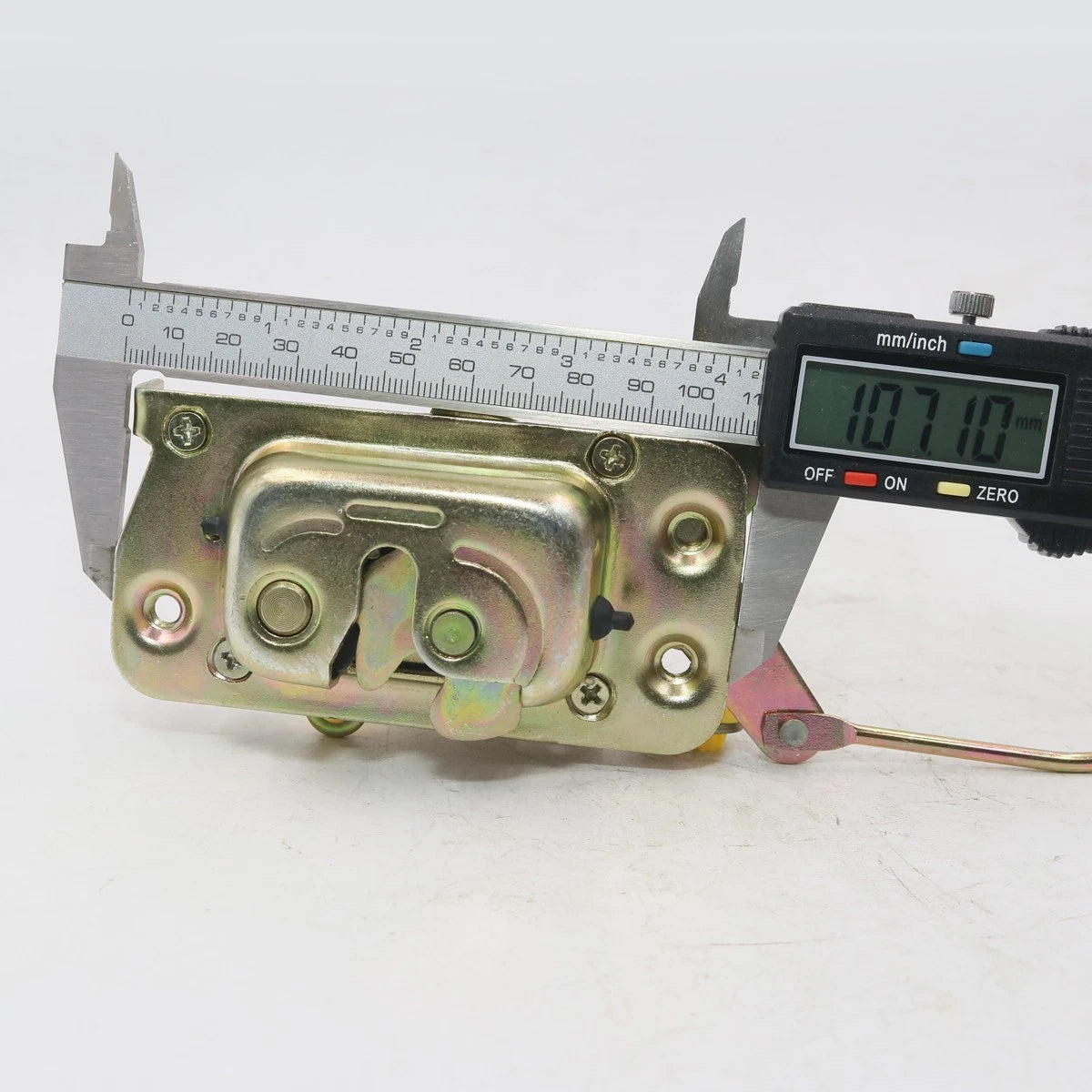 Door Lock Latch Left for Toyota Land Cruiser 40 Series 1960-1984