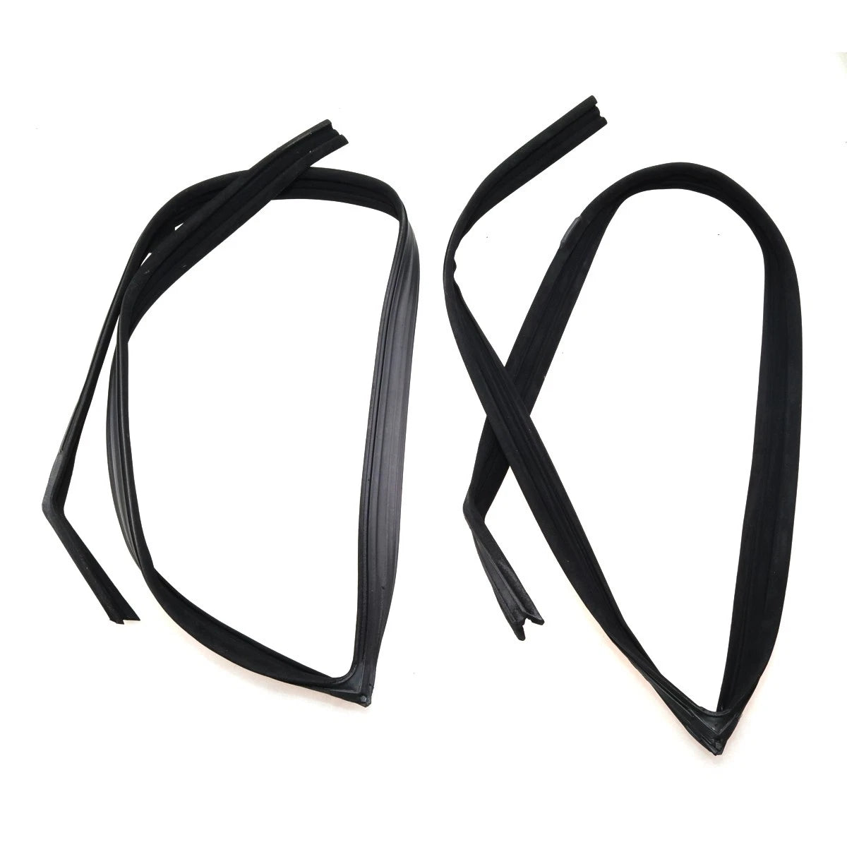Front Door Glass Run Channel Rubber for Nissan Patrol Safari Y60 1987-1997
