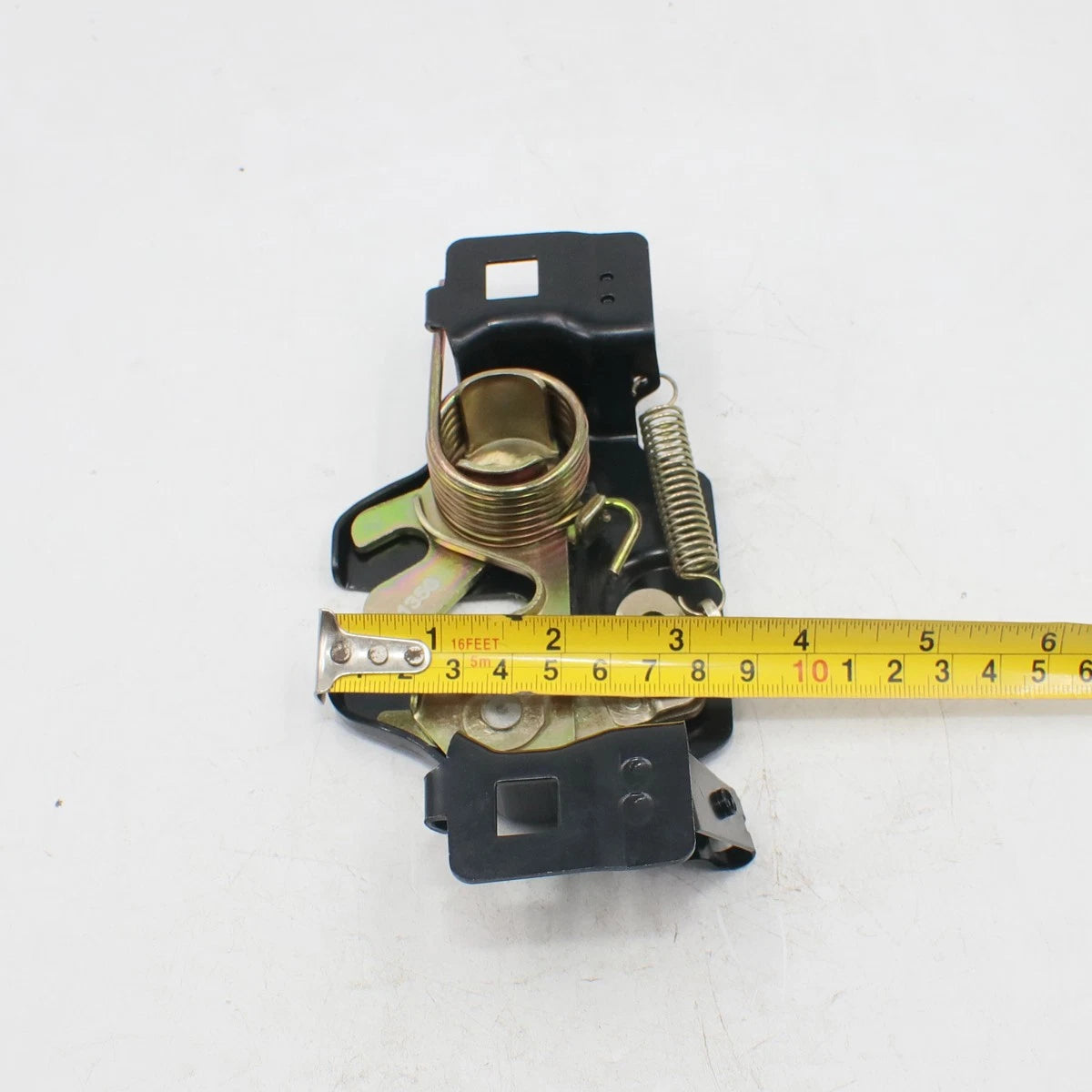 Bonnet Latch Striker for Toyota Hilux RN20/RN25 1972-1978