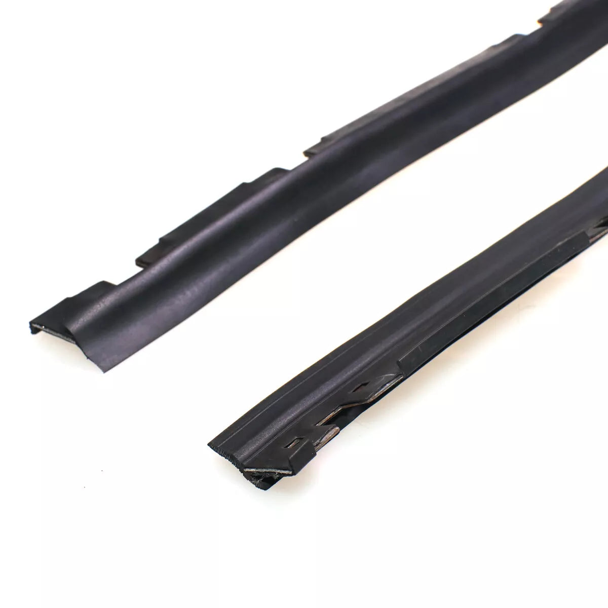 Front Door Belt Moulding for Nissan Datsun Sentra Sunny Sedan 1982-1986
