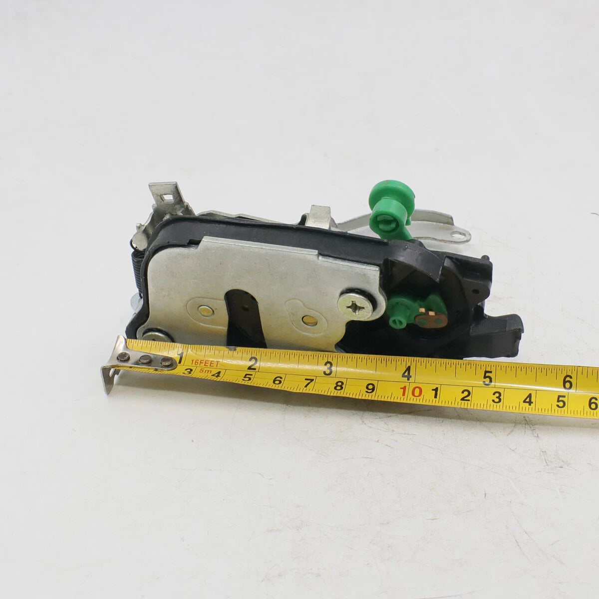 Door Lock Latch for Toyota Hilux 1997-2005