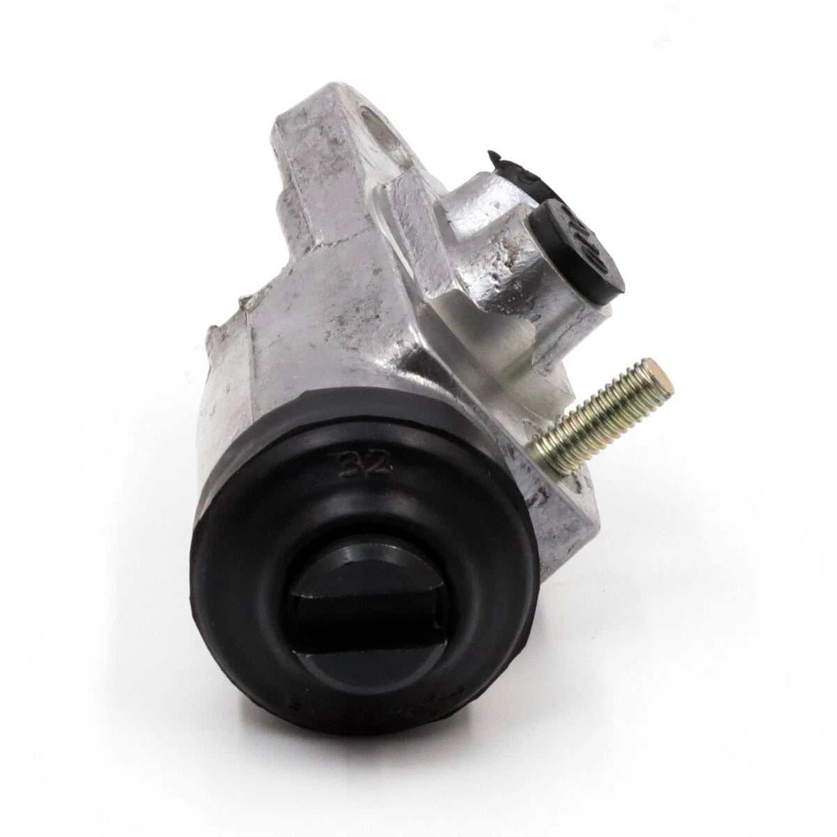Lower LH Wheel Brake Cylinder for Datsun Nissan 520/521/620/720 1969-1986