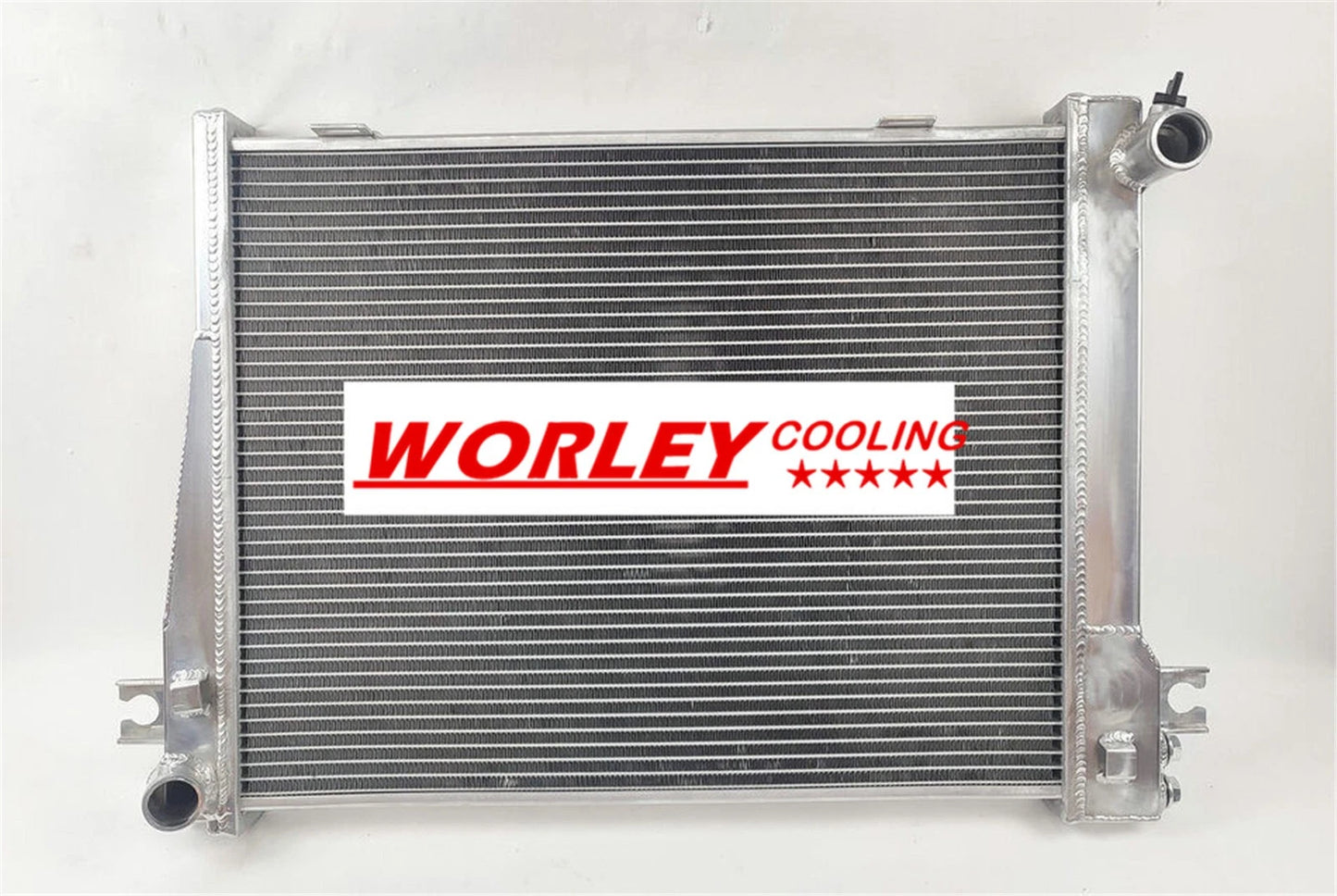 Aluminum Radiator for BMW 3 E30 320i 323i 325i 325ix 325e (1982-1993)