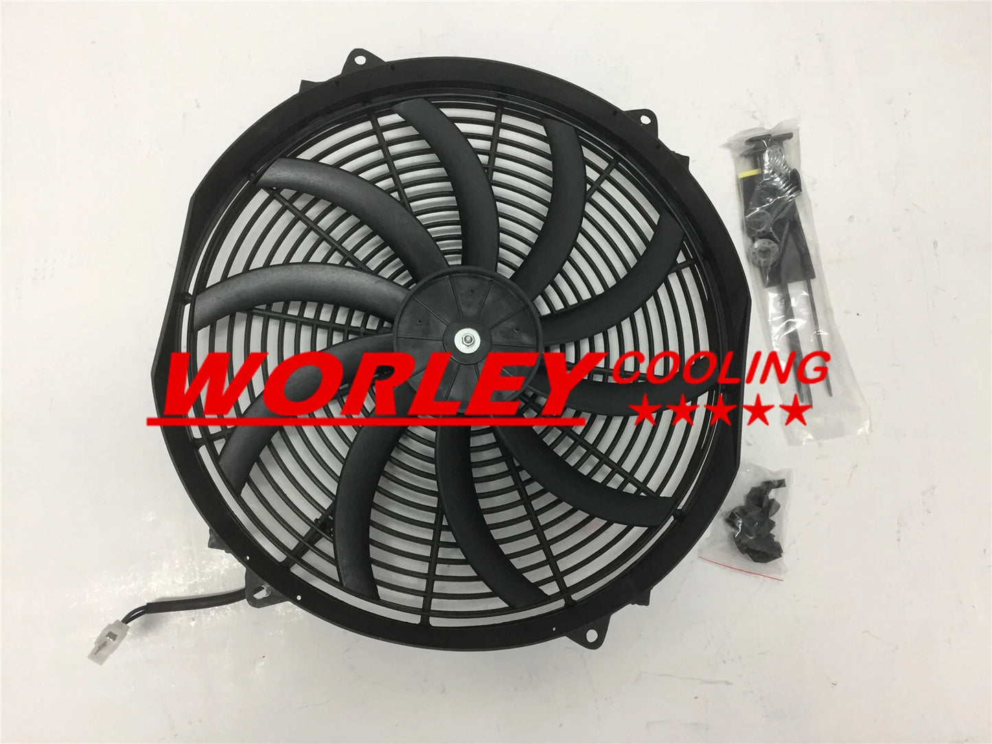 Aluminum Radiator + Fan for BMW E46 M3 330D 328 325 323 320 Ci 318i (99-06)