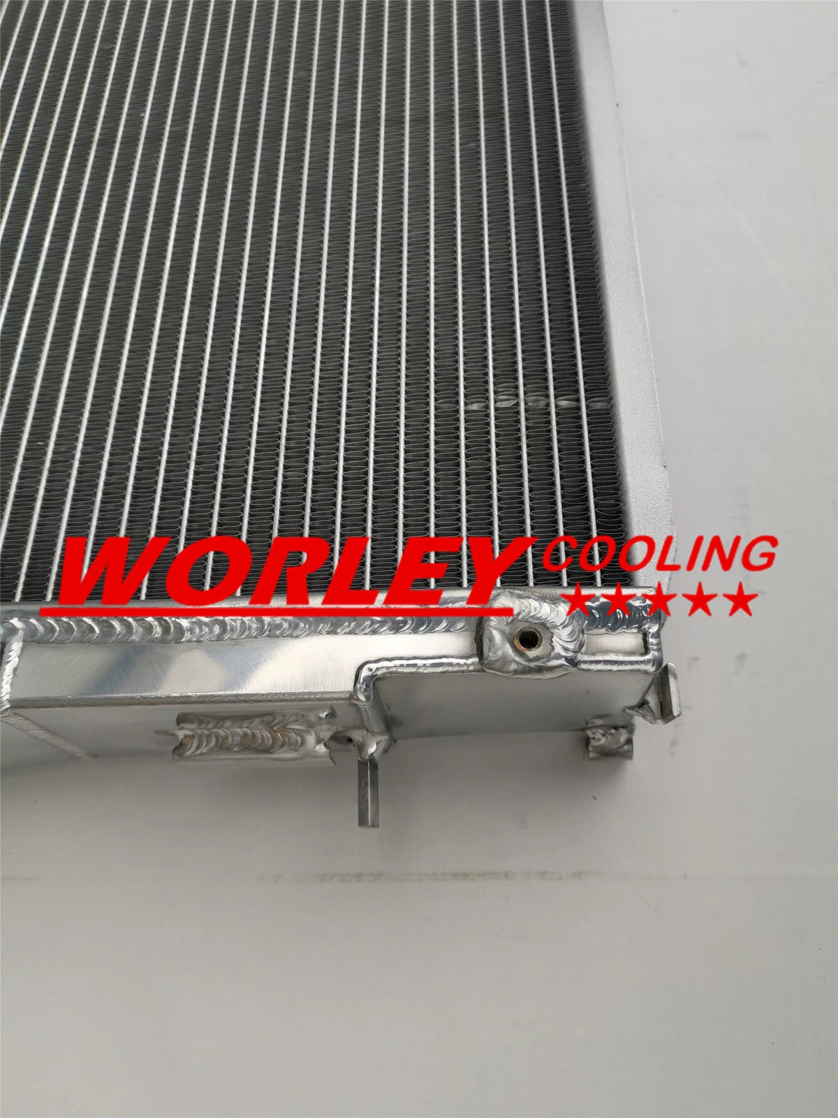 Aluminum Radiator for BMW 3 E46 328 Ci (1999-2000)