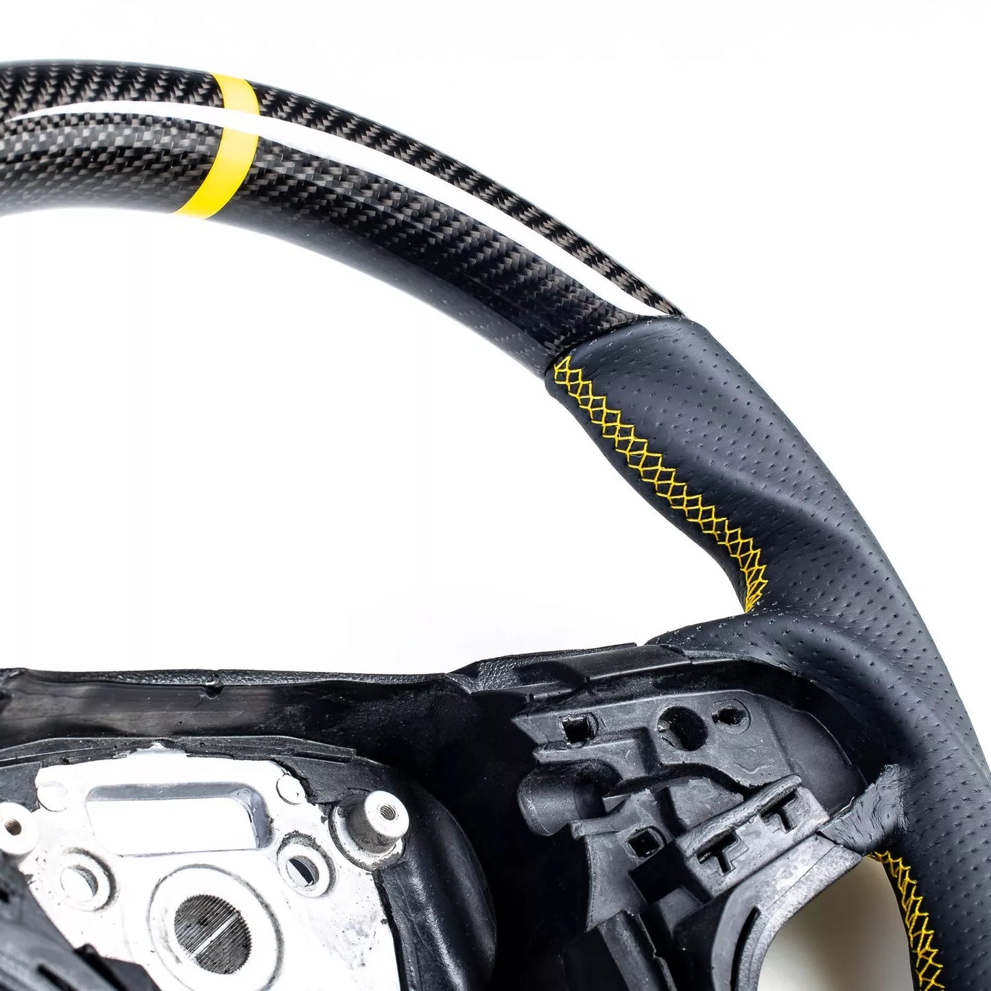Carbon Flat Bottom Leather Steering Wheel for Chevrolet Camaro (2012-2015)