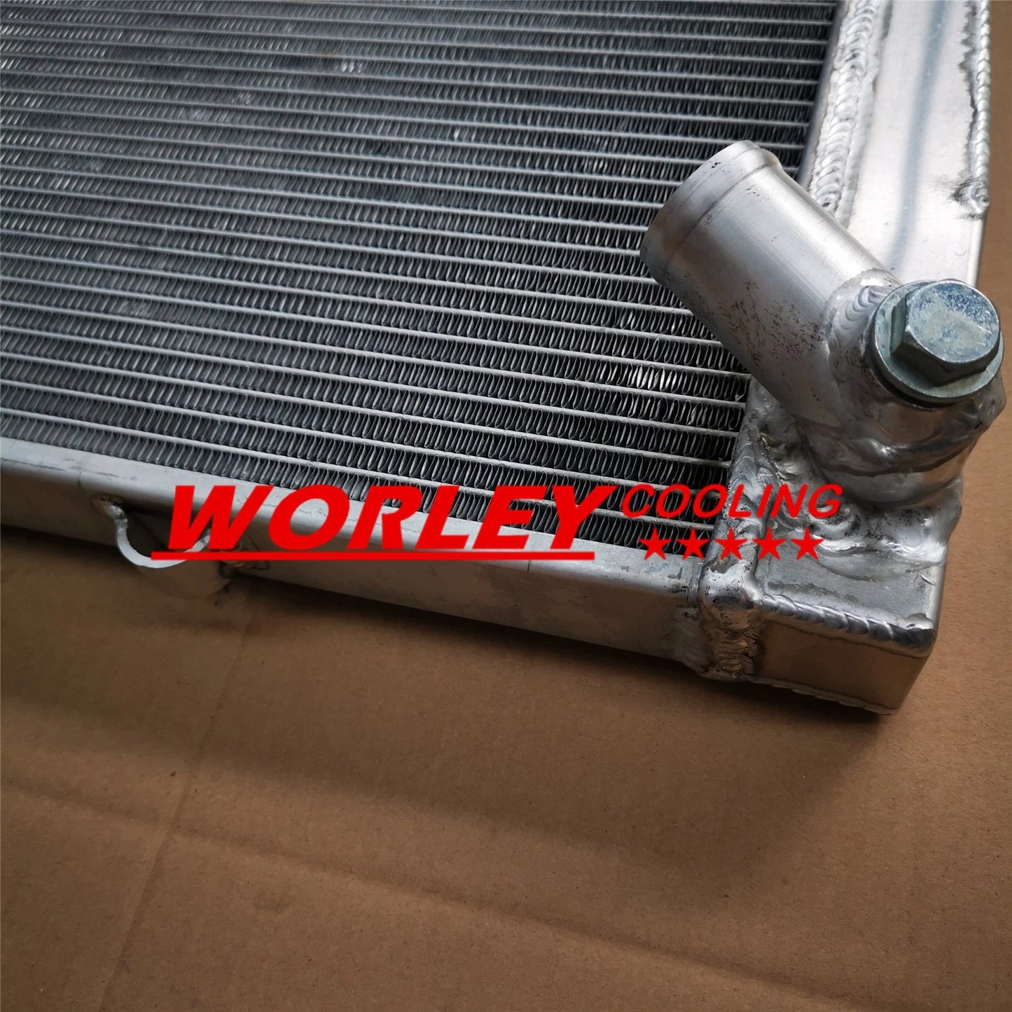 Aluminum Radiator for BMW E24 628/635 CSI (1975-1989)