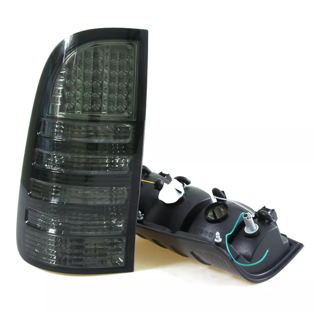 Smoke LED Tail Light for Toyota Hilux MK6 SR5 Hilux2004-2010