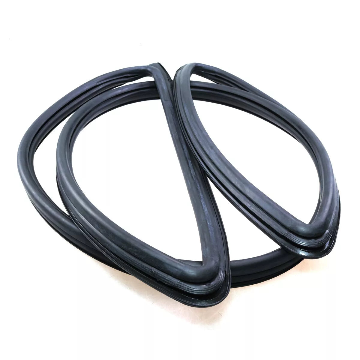 FR Windshield Weatherstrip Seal w/ Molding for Nissan Patrol Safari Y60 GQ 87-97