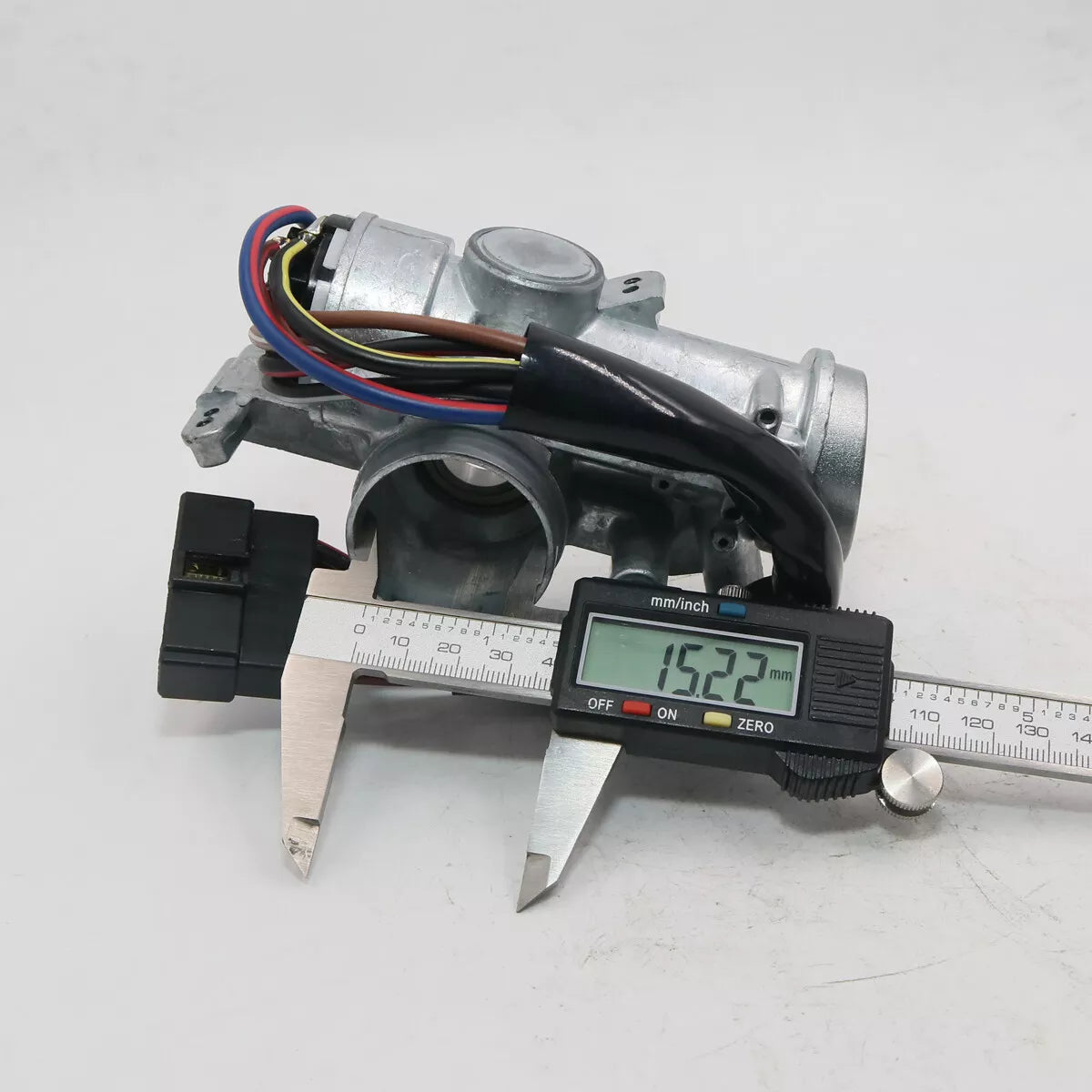 Ignition Door & Fuel Tank Lock for Toyota Hilux 1983-1988