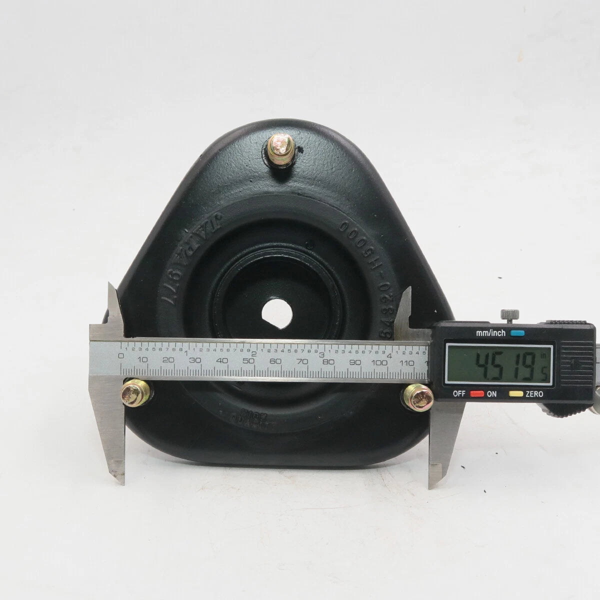 Shock Absorber Mount for Datsun Nissan Sunny B210 B310 120Y 140Y 150Y 1973-1982