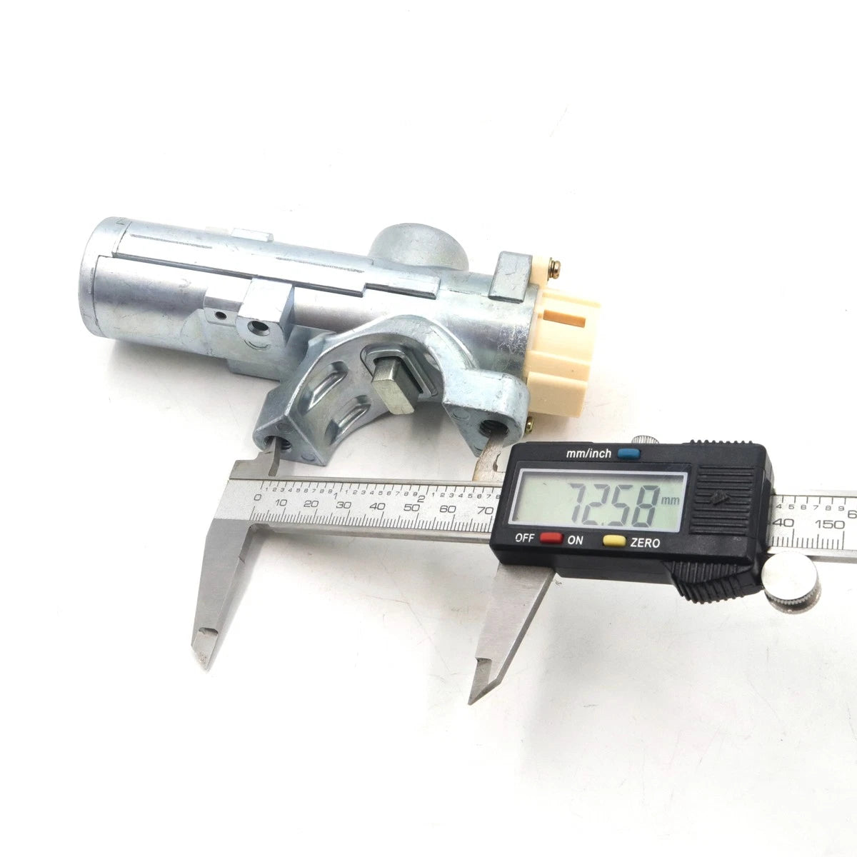 Ignition Switch & Keys for Nissan Pathfinder 2.5L YD25 2006-2012