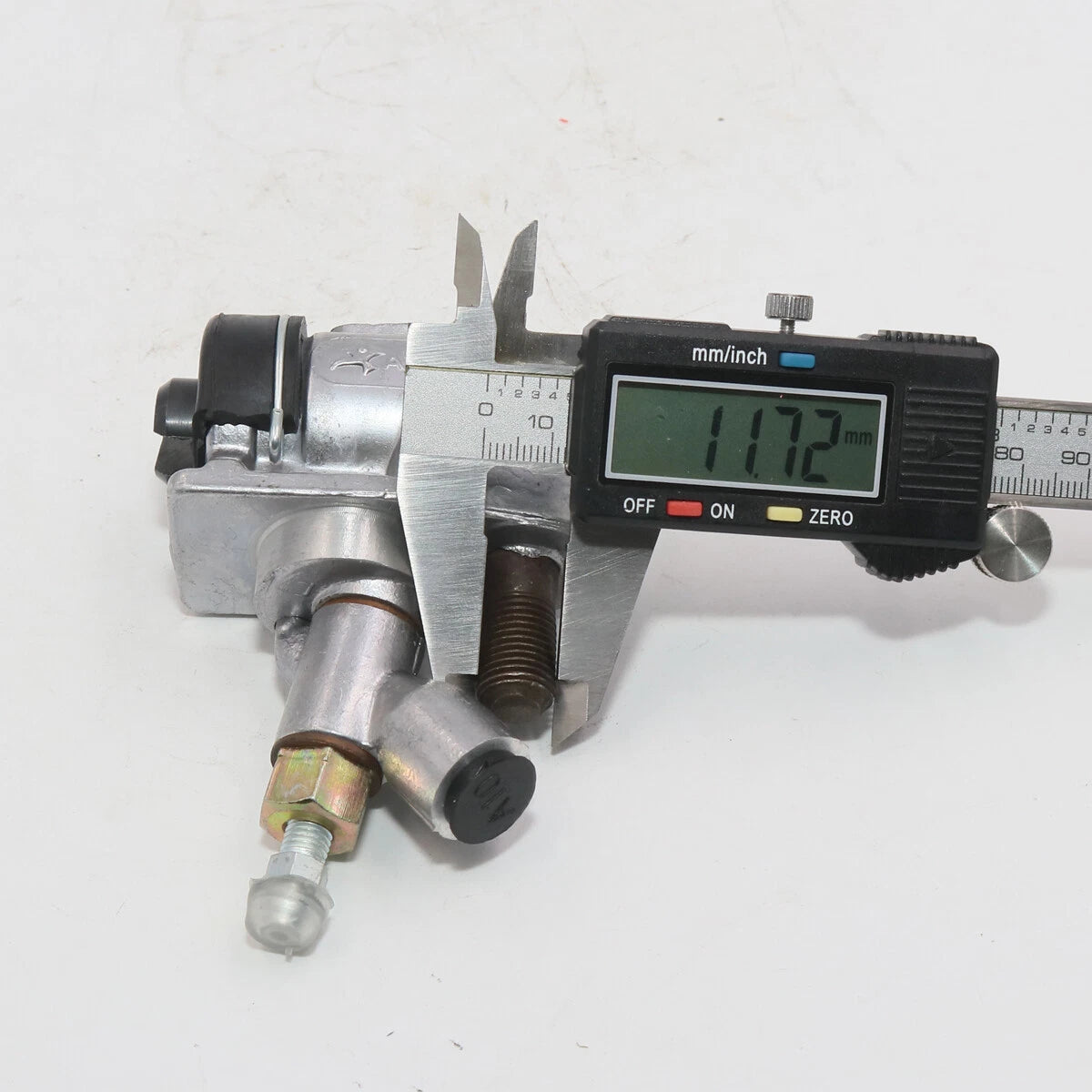 Front Left Wheel Brake Cylinder for Datsun Nissan 620 Ute 1972-1979