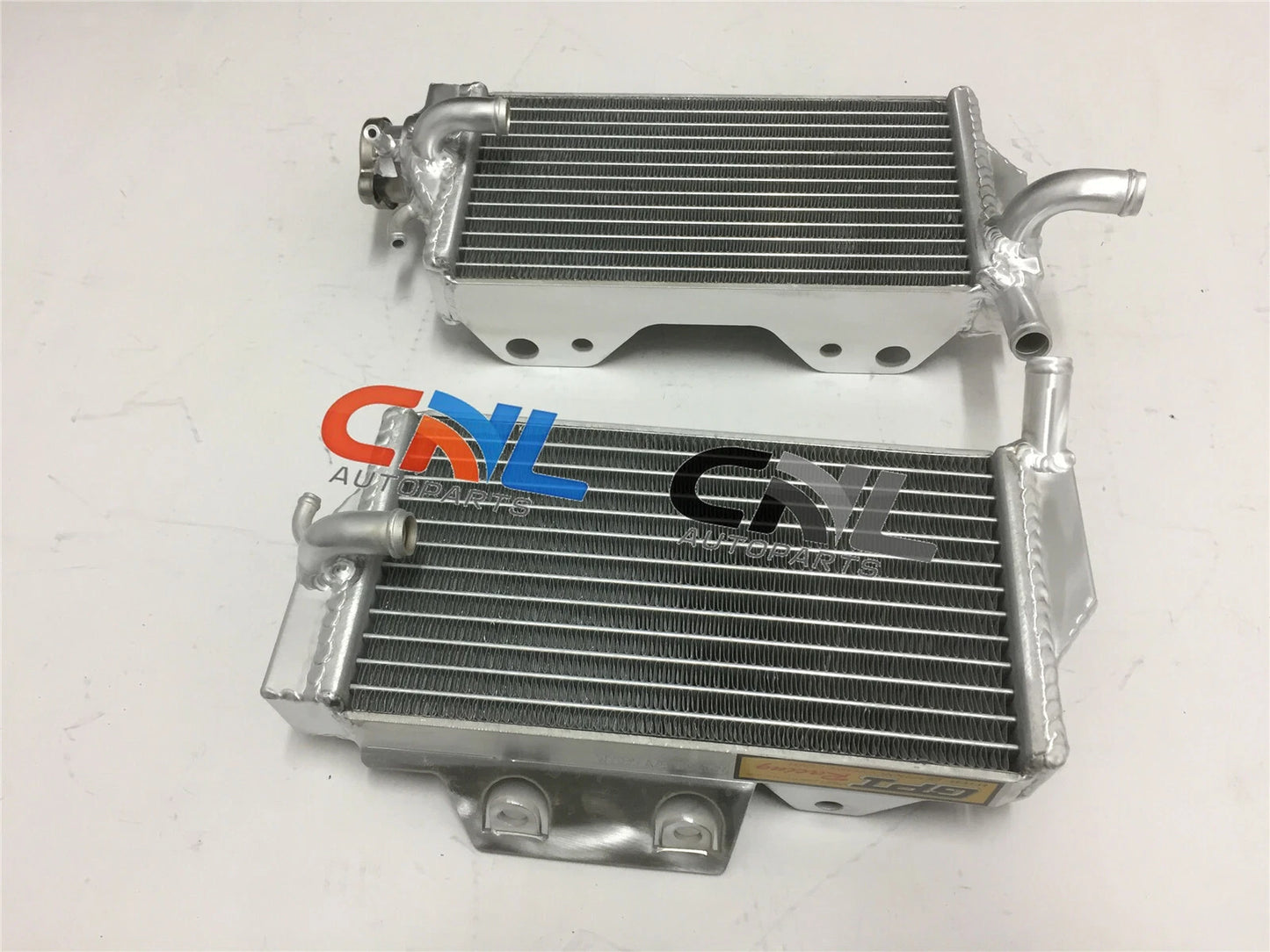 Aluminum Radiator + Blue Hose for Honda CR250R (2005-2007)