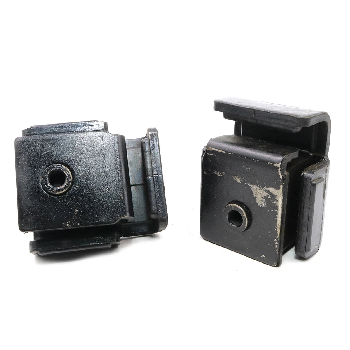 Front Engine Mount Insulator for Toyota Dyna BU20 BU30 3000CC 1977-1984