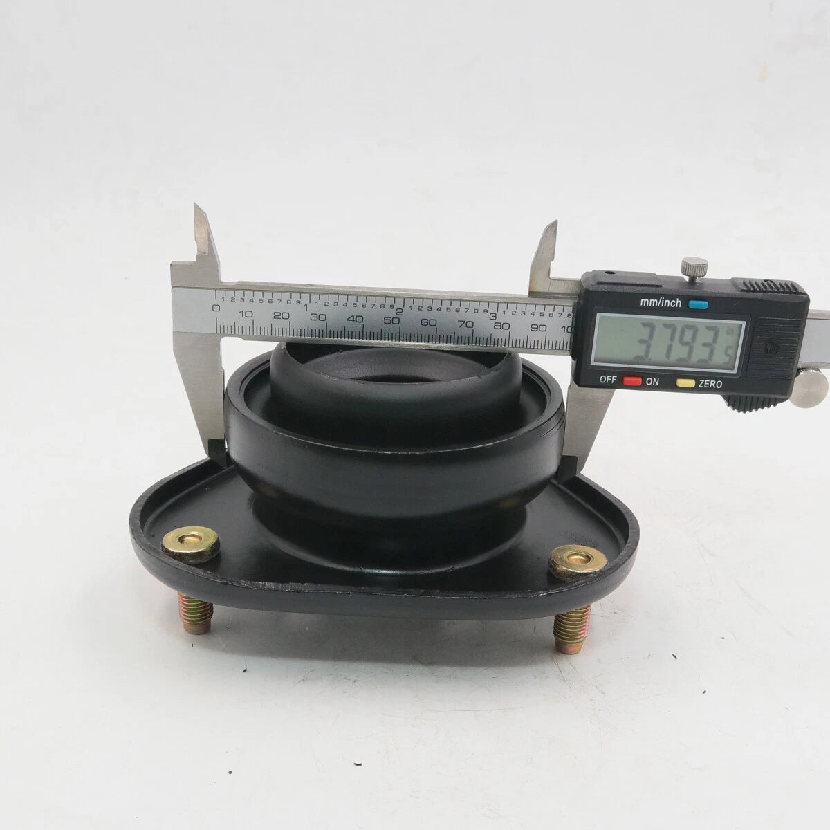Shock Absorber Mount for Datsun Nissan Sunny B210 B310 120Y 140Y 150Y 1973-1982