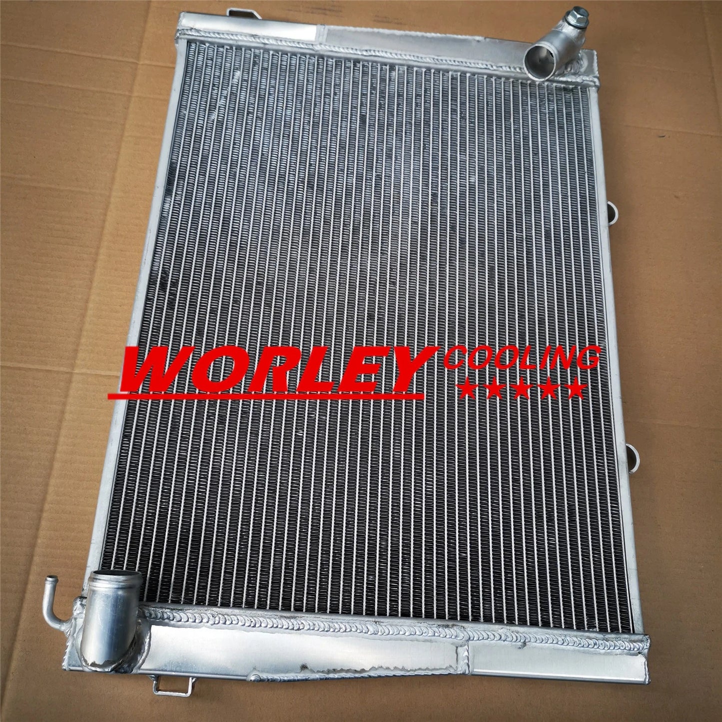 Aluminum Radiator for BMW E12 525/528/528i/530i (1973-1981)