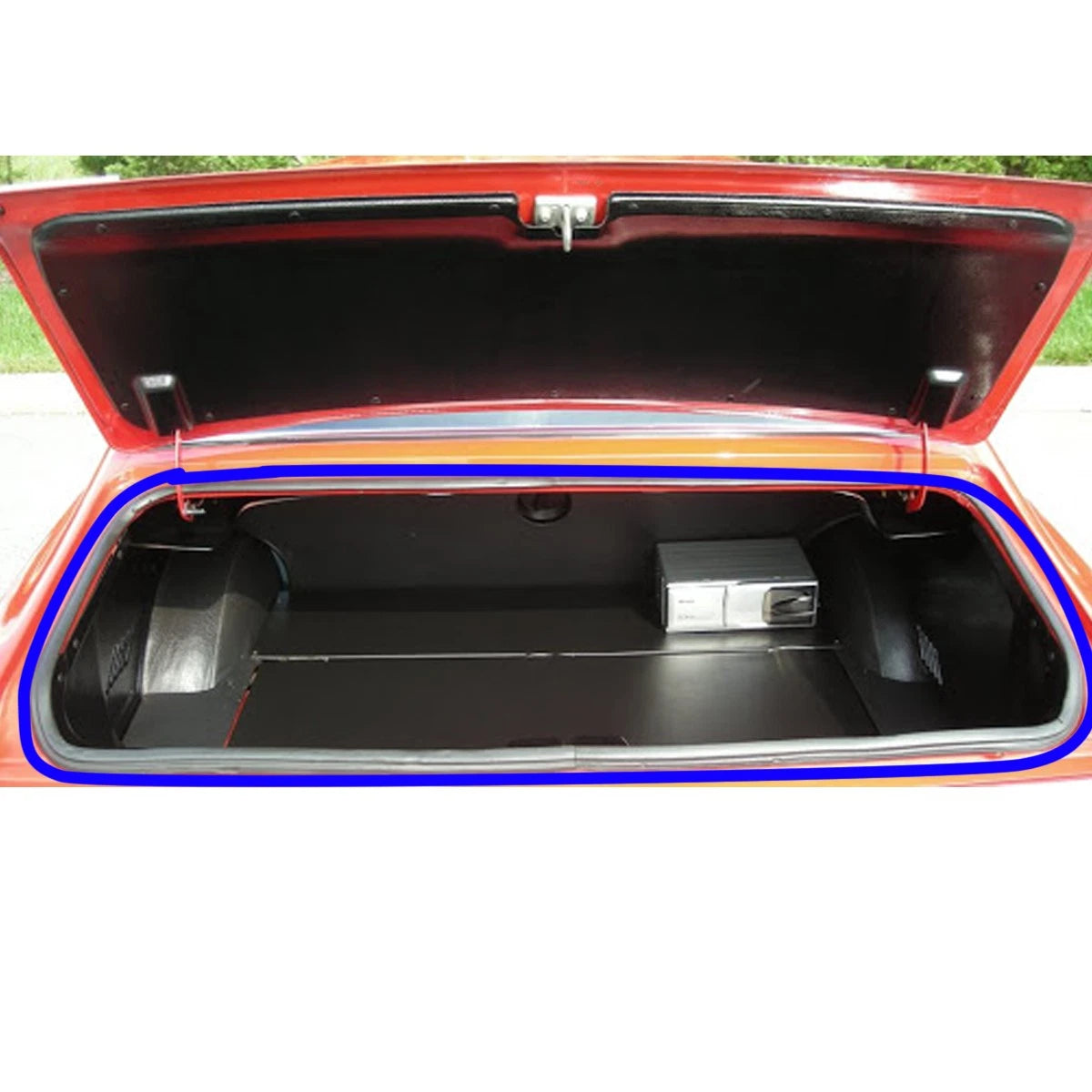 BootLid Weatherstrip Seal for Nissan Datsun 1200 1970-1976