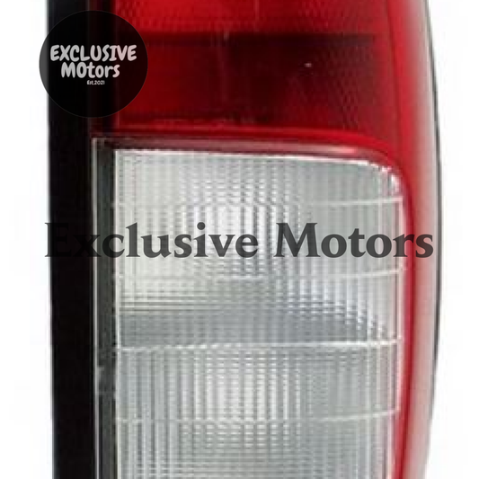 Right-Hand Tail Light for Nissan Navara D22 (2002-2013)