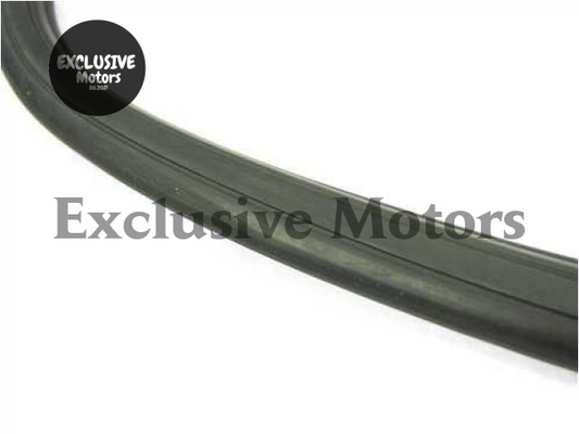 Ford Escort MK2 RS Front Screen Rubber - solid type no chrome