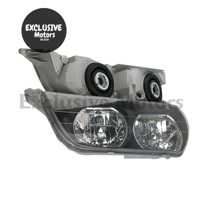 Pair of Crystal Headlights for Toyota Chaser GX100/JZX100 (1996-1999)