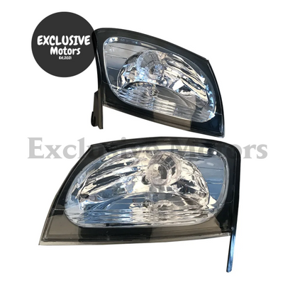 Pair of Front Turn Signal Lights for Toyota TownAce/LiteAce (1992-2002)