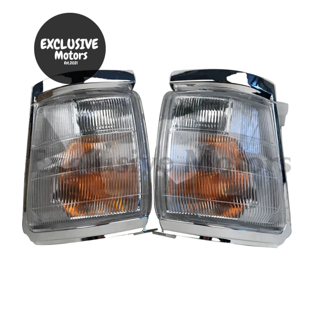 Pair of Front Turn Signal Corner Lamps for Toyota Hilux RZN148 (1998-2000)