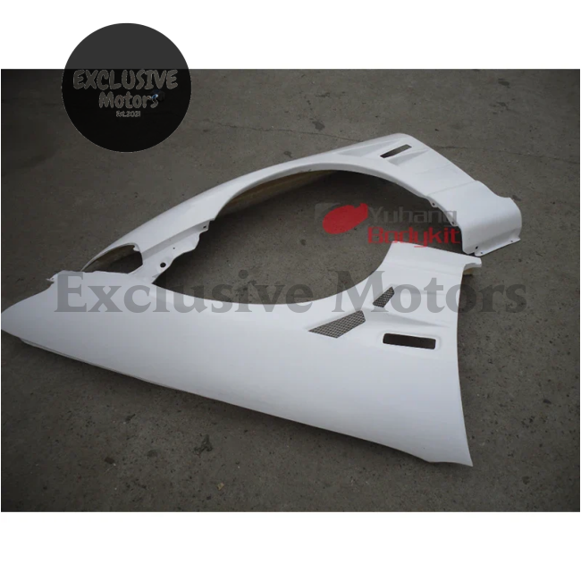 BN-Style Front Vented Fenders for Nissan Skyline R33 GTR (BNCR33) -