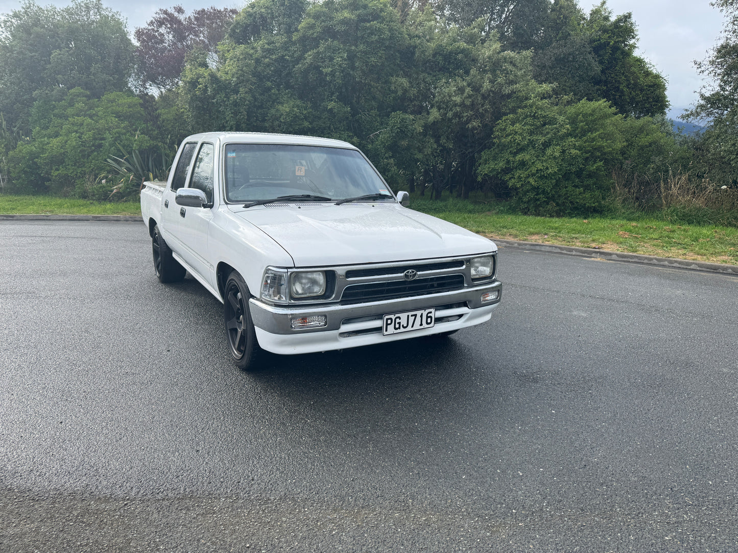 1992 TOYOTA HILUX