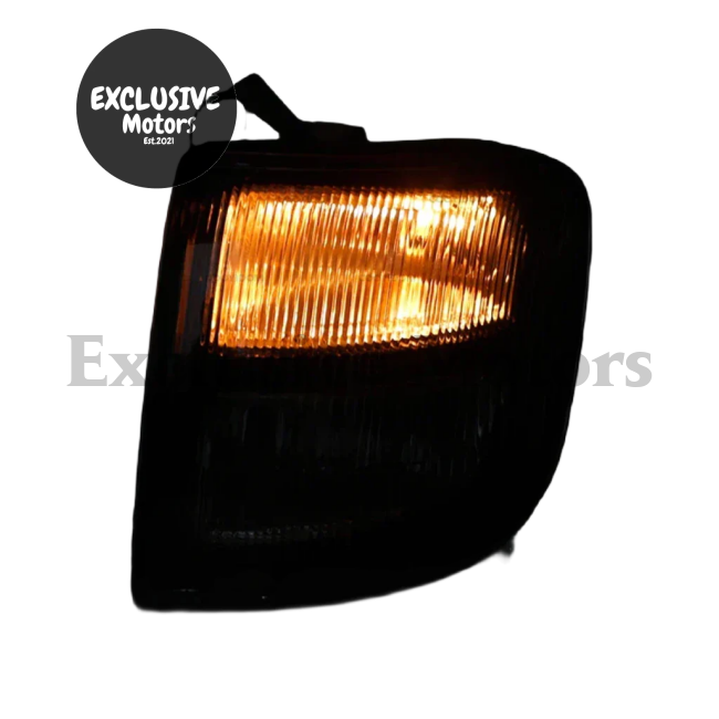 Front Side Marker Turn / Park Lights for Mitsubishi Pajero V33