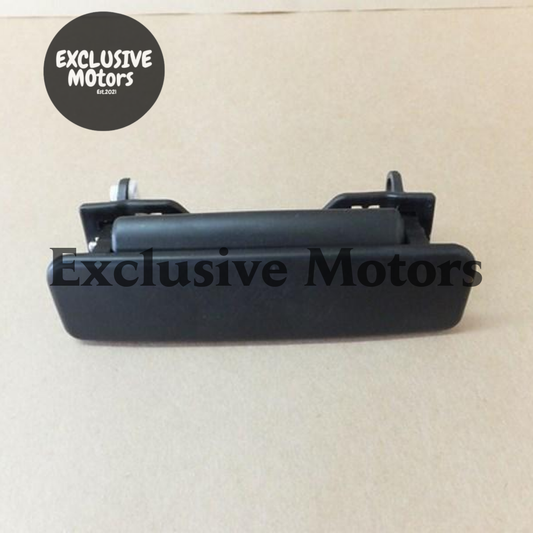 Left Door Handle for Nissan Caravan, Urvan, Homy (1987-2001)