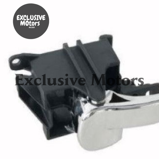 Right Hand Inner Door Handle for Nissan Navara D40 (2005-2015)