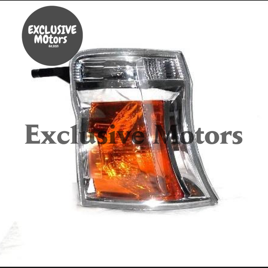 Right-Hand Corner Light for Nissan Caravan/Urvan/Homy (2005-2012)