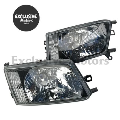 Pair Of Headlights For Toyota Hiace Kch41 Kch46 1997-1999