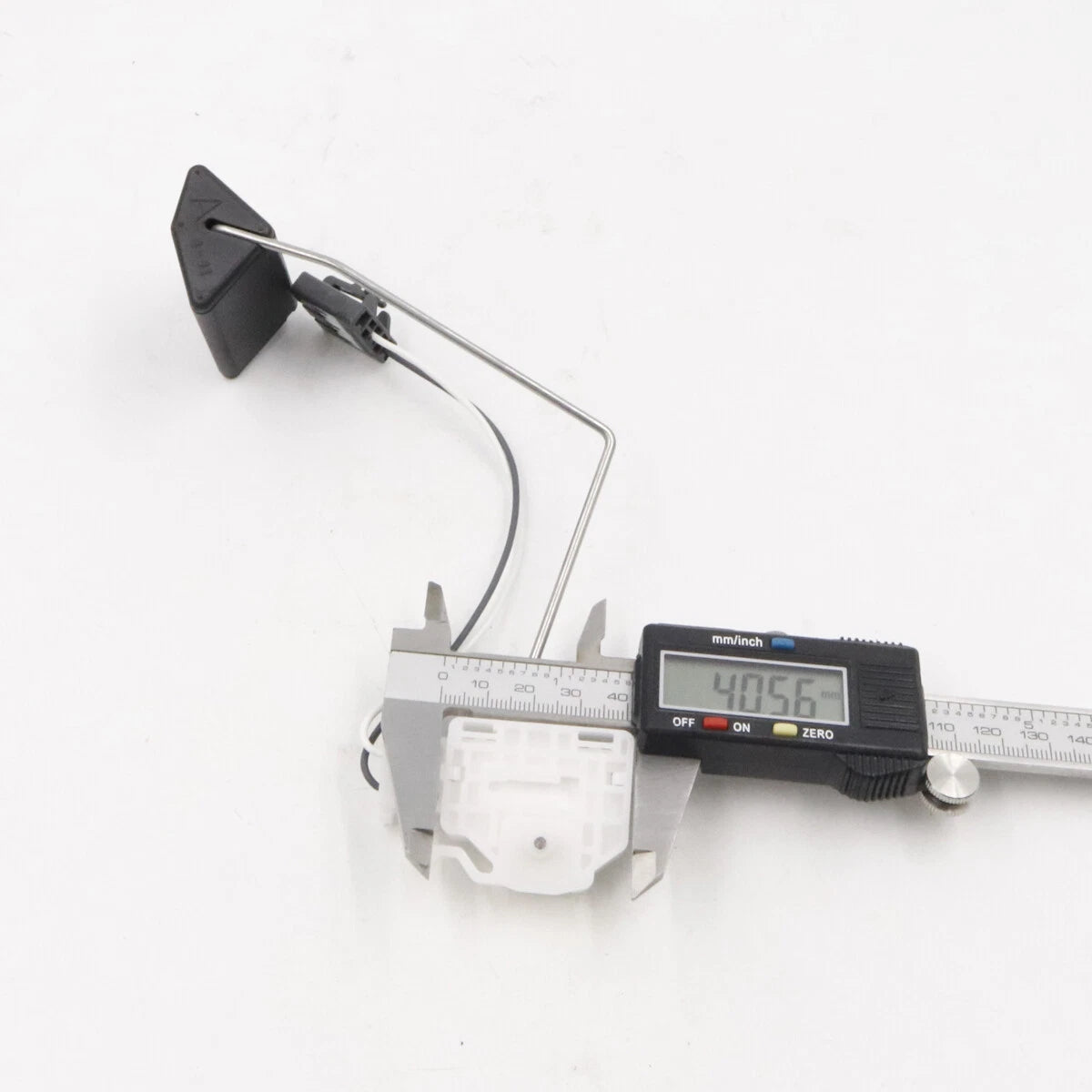 Fuel Sender Unit for Toyota HiluxSR5 2005-2015