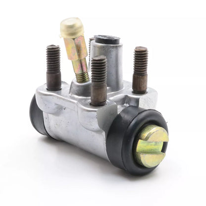 Rear Wheel Brake Cylinder for Nissan 720 SD22/SD23/SD25/LB20/Z20 1979-1986