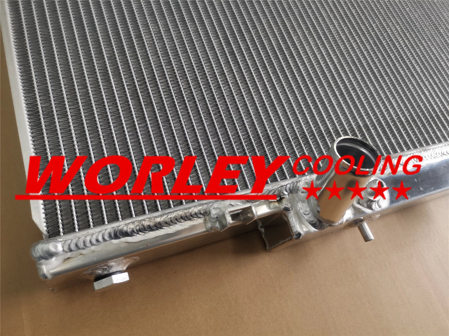 Aluminum Radiator + BLACK Hoses for Nissan Patrol Y61 Diesel (2000-2007)