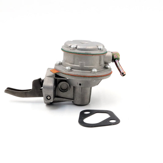 Fuel Pump for Nissan Datsun 411/520/521/620/710/J1200/J1300/J15 1965-1973
