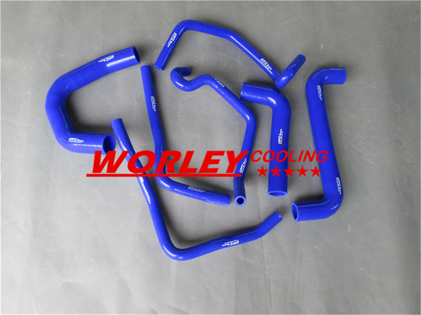 Aluminum Radiator + Blue Hose for Holden VT VX VU HSV Commodore V8 (1997-2007)