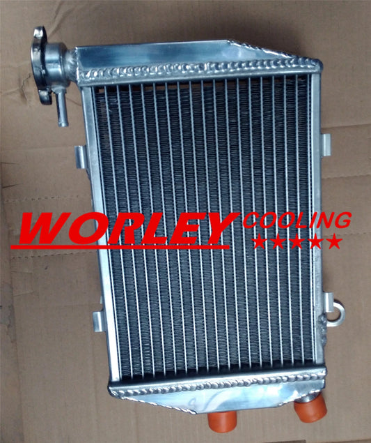 Aluminum Radiator + Black Hose for Honda RVT1000R RC51 (2002-2006)