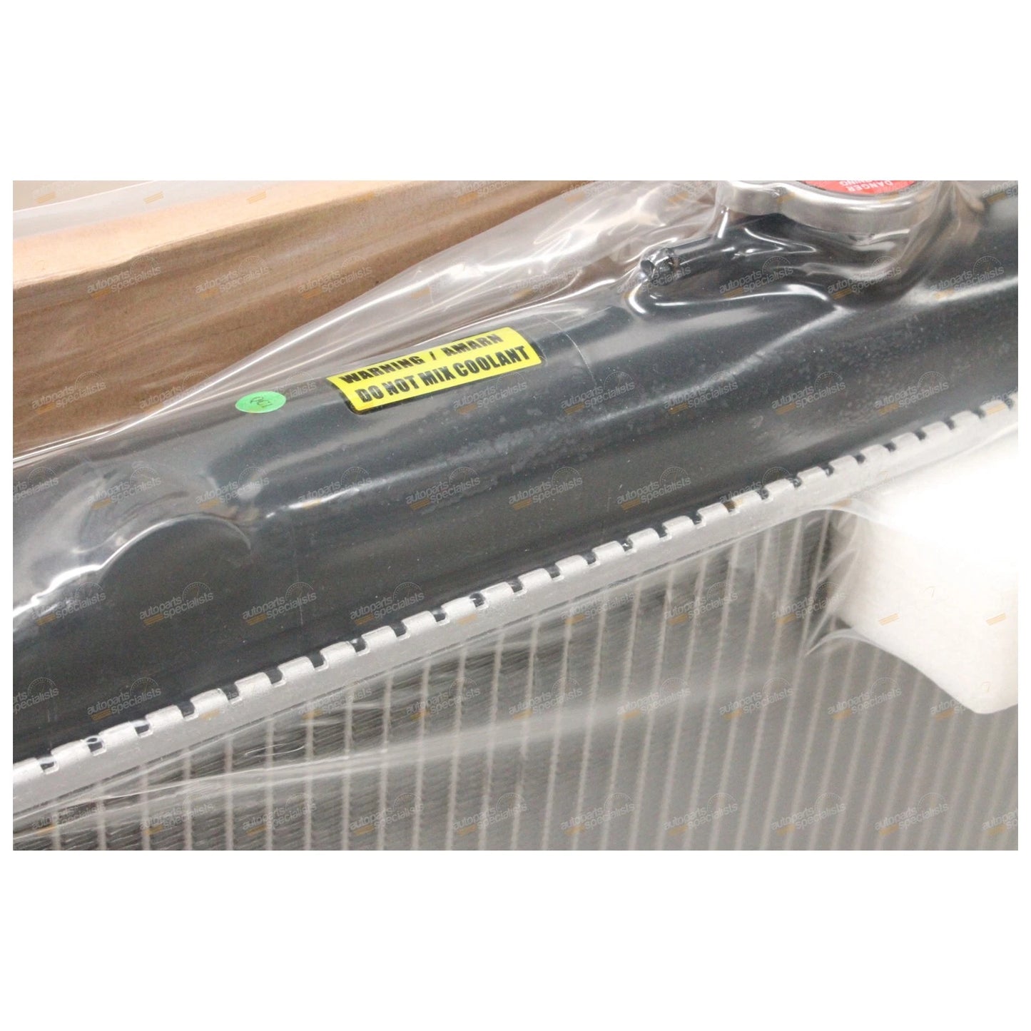 Alloy Core Radiator for Toyota Hilux YN55 YN56 YN57 4cyl 1.6L 1.8L 2.0L (1983-89)